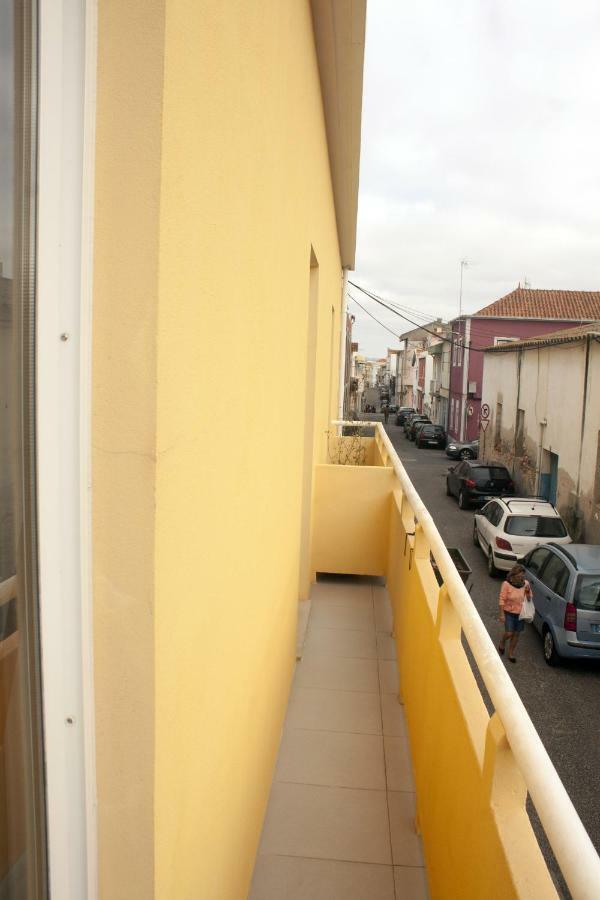 Friendly Peniche Apartment Buitenkant foto